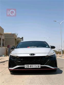 هیوندای ئەلەنترا